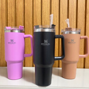 CANECA STANLEY 1,3L COM CANUDO