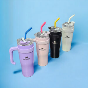 CANECA STANLEY COM ALÇA CANUDO PONTA DE SILICONE